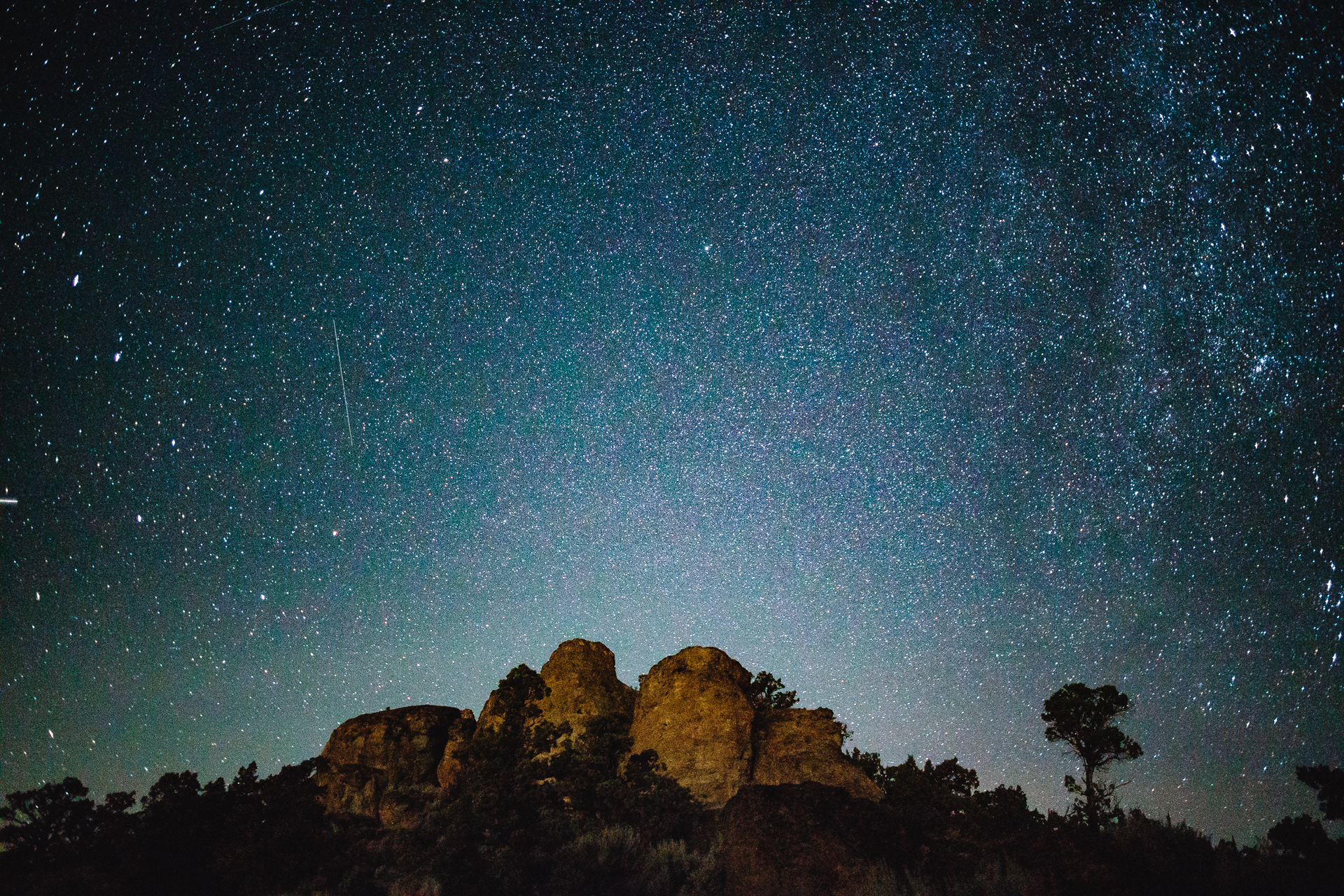 Как сделать фото звездного неба Night Sky Time Lapse - Bradley Lanphear Films